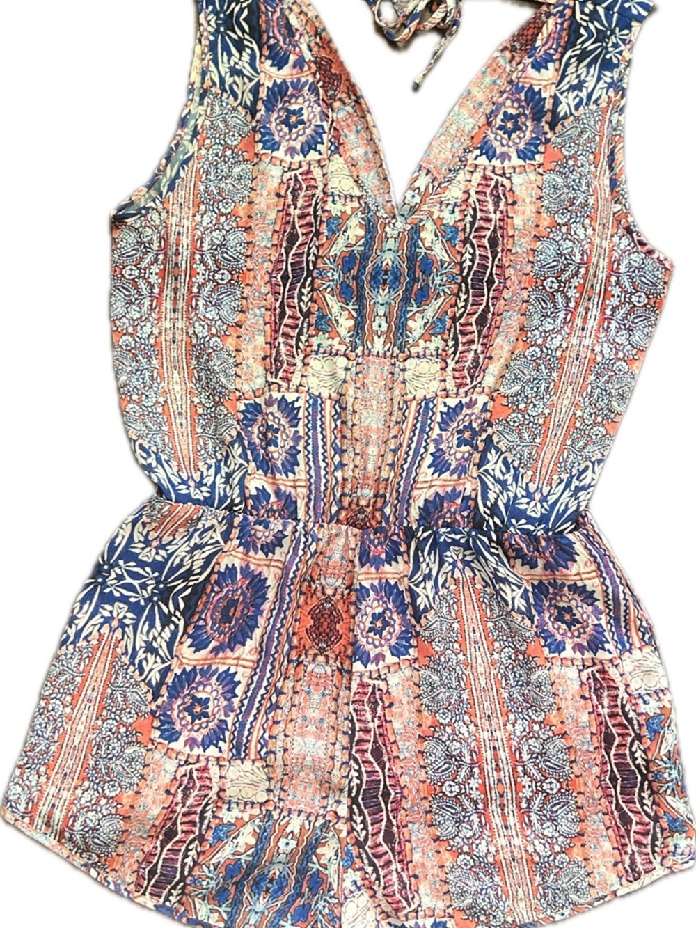 Heartloom Coral & Blue Printed Sleeveless V-Neck Romper with Back Tie - Picture 3 of 16